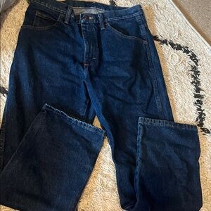 Rustler Men's Relaxed Jeans in Dark Blue